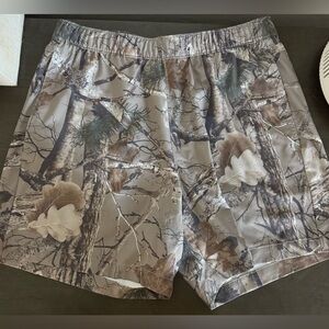 Men’s Hollister Tree Camo Print Shorts